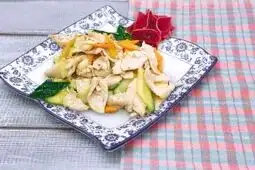 Куриные ломтики с огурцом и морковью (250 гр.)