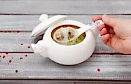 Суп с фрикадельками и фунчозой (250 гр.)